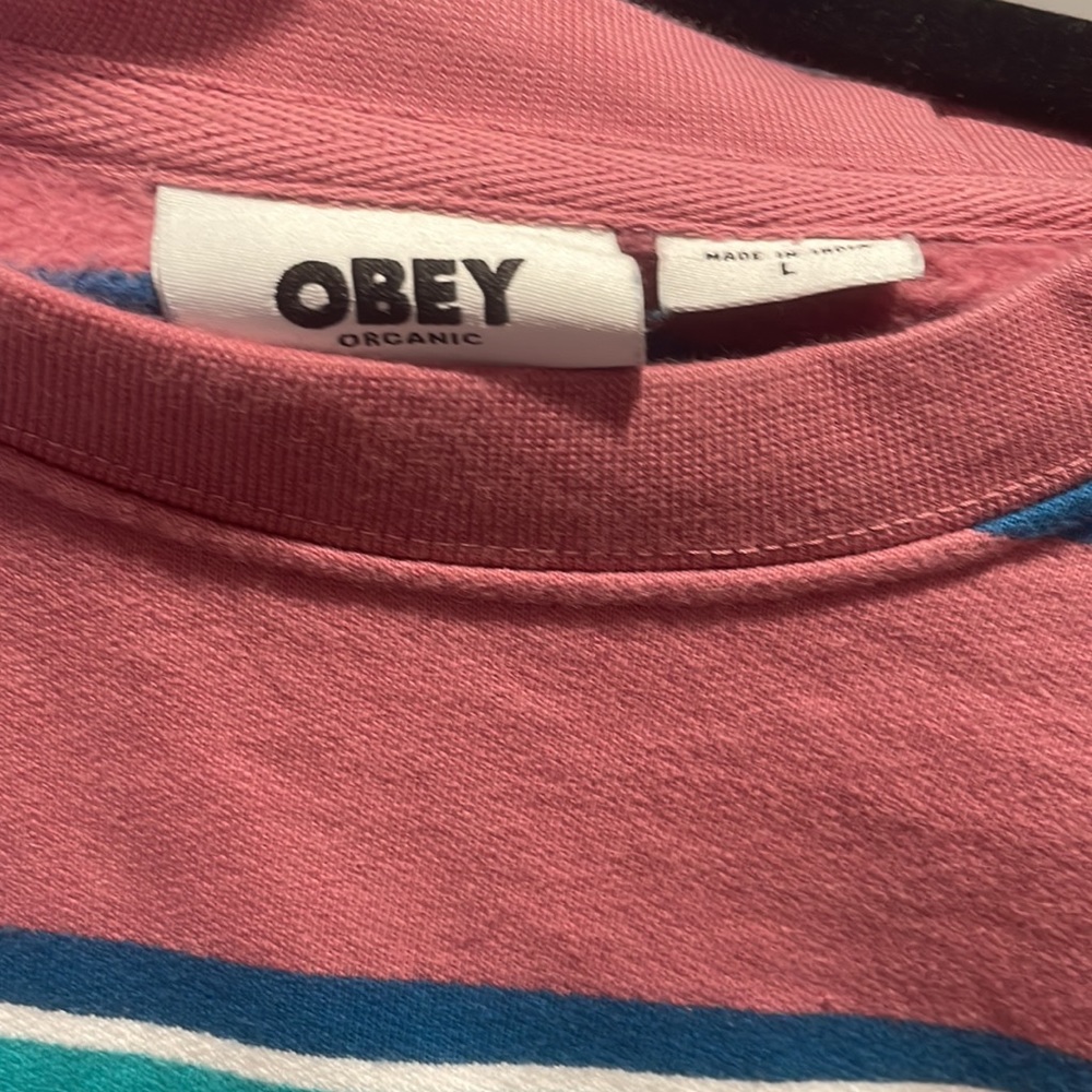 Obey - Picture 2 of 5